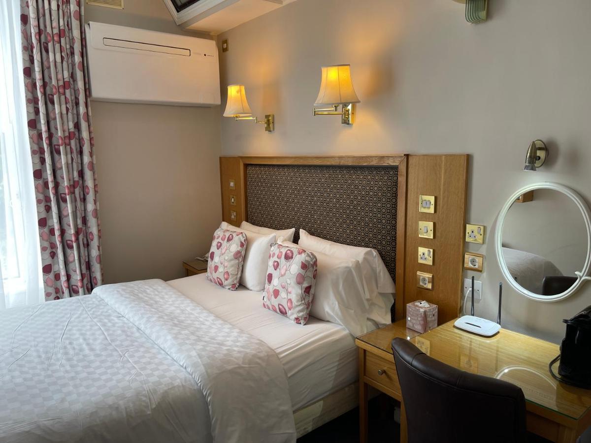 דבלין Roxford Lodge Hotel מראה חיצוני תמונה
